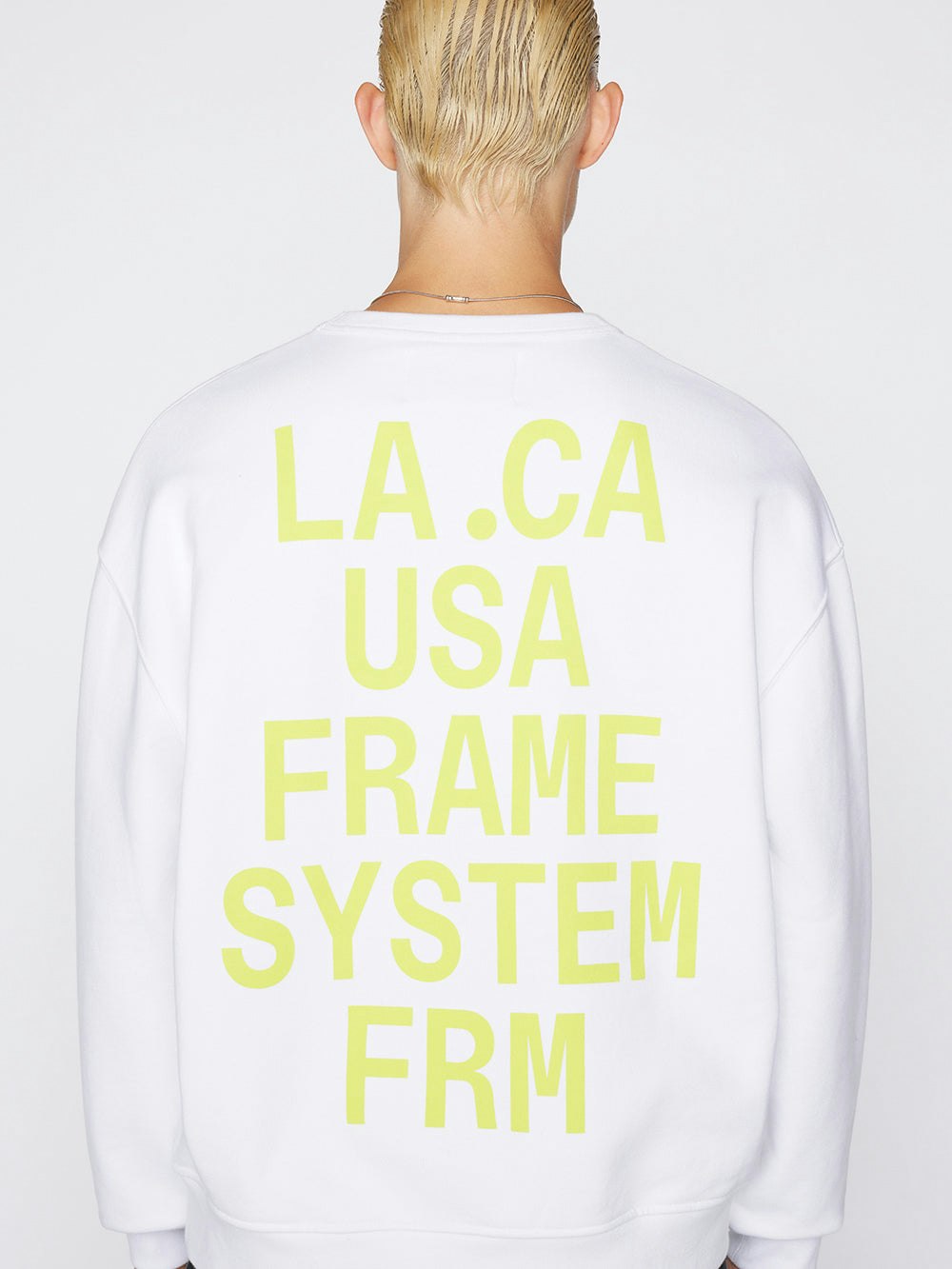sweatshirt back view alt:size alt:fit1